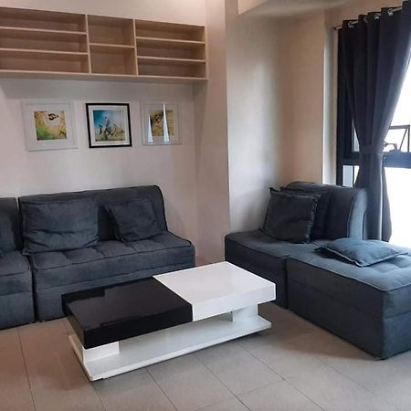 Spacious 2 Bedroom Unit With Pool Manila Exteriér fotografie