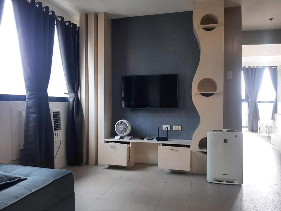 Spacious 2 Bedroom Unit With Pool Manila Exteriér fotografie